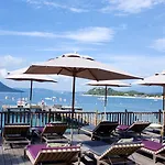 Grand De & Nucca Отель 5*