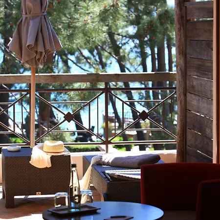 Ξενοδοχείο Grand De & Nucca 5*