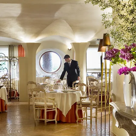 Hotel Grand De & Nucca Cala Rossa