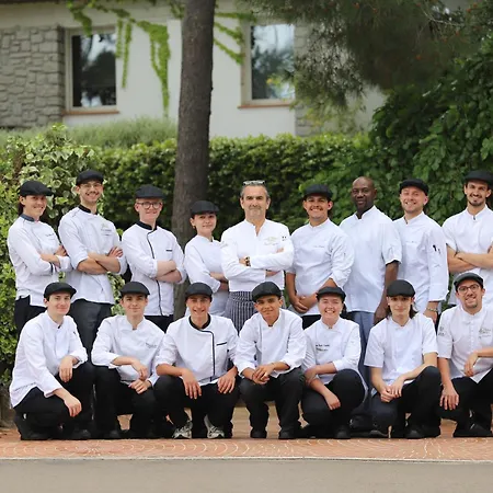 Ξενοδοχείο Grand De & Nucca 5*