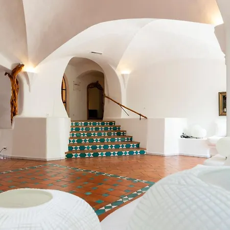 Grand De Cala Rossa&spa Nucca 5*
