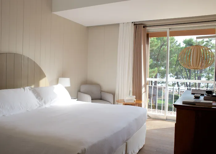 Grand De Cala Rossa&spa Nucca Hotel 5*