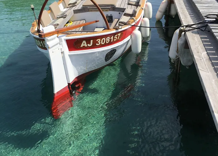 Grand De & Nucca Cala Rossa