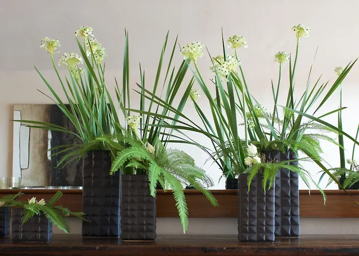 Hotel Grand De & Nucca