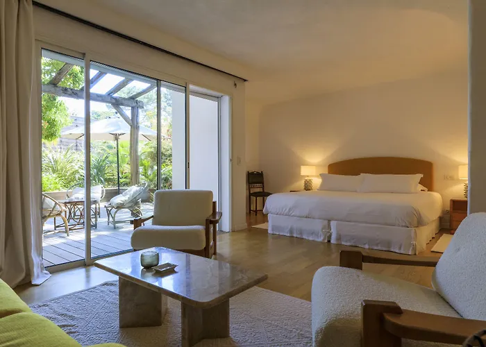 Grand De & Nucca Hotel 5*