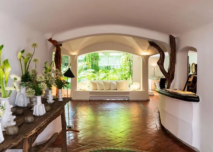 Hotel Grand De Cala Rossa&spa Nucca